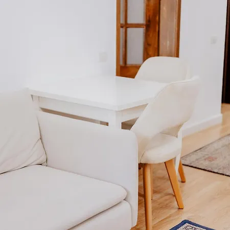 Central Nest Apartmán Tirana